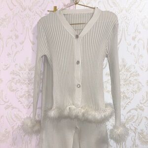 Cream Ribbed Cardigan and skirt Set with Faux Fur Trim